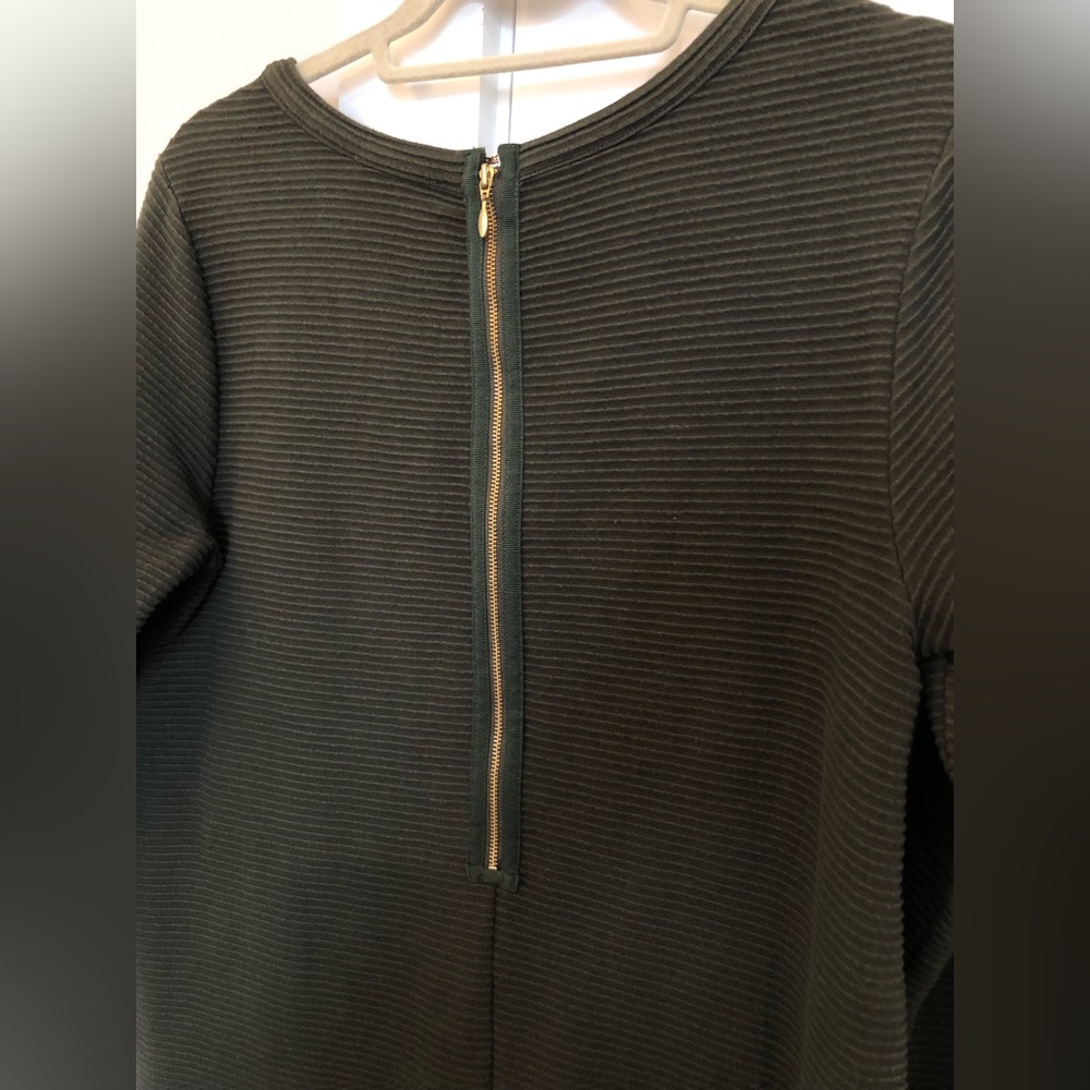 Vineyard Vines ribbed dress size medium - Picture 5 of 11